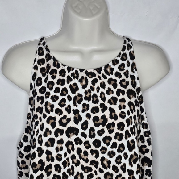 Womens E&M Animal Print Keyhole Back Sleeveless Leopard Jewel Neck Halter Top L - Picture 2 of 10